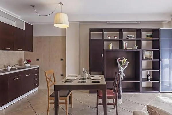 Aparthotel Anghel Siena 3*,
