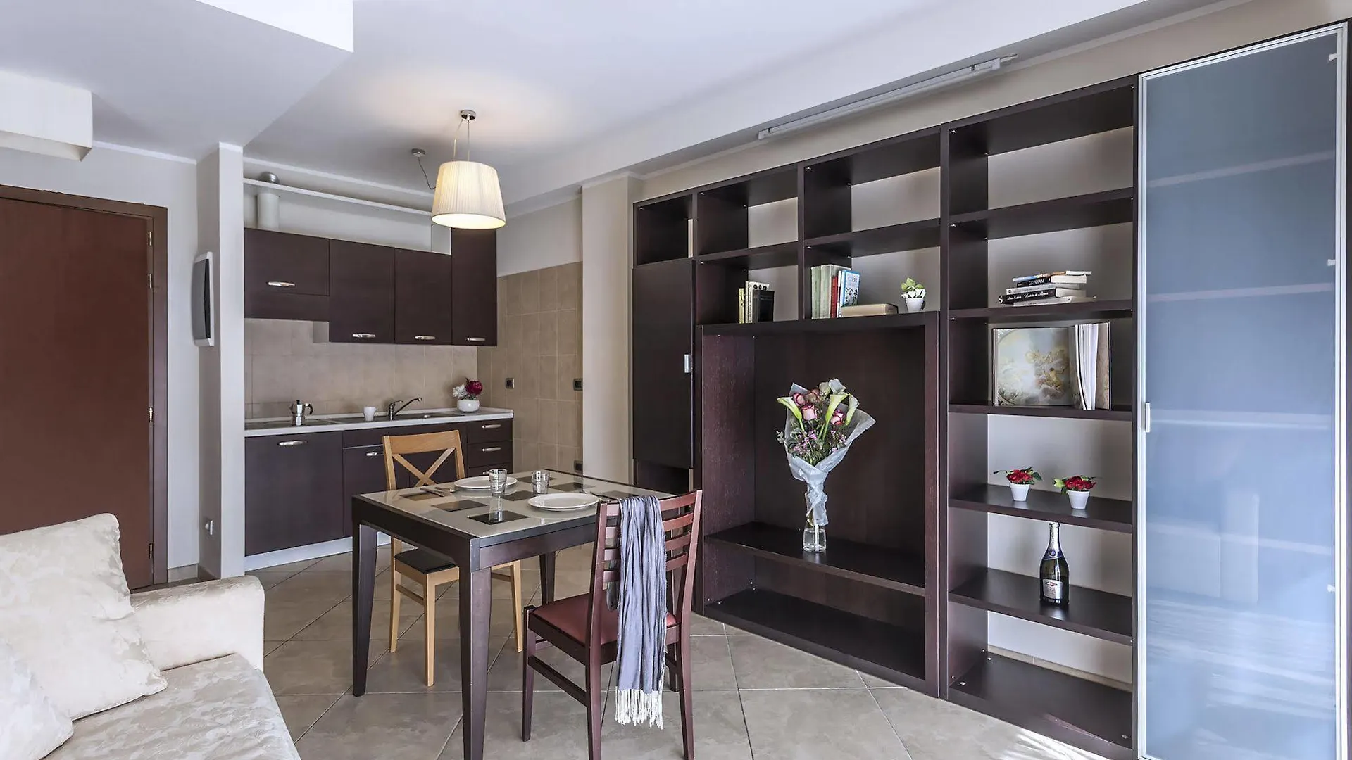 Aparthotel Anghel Siena