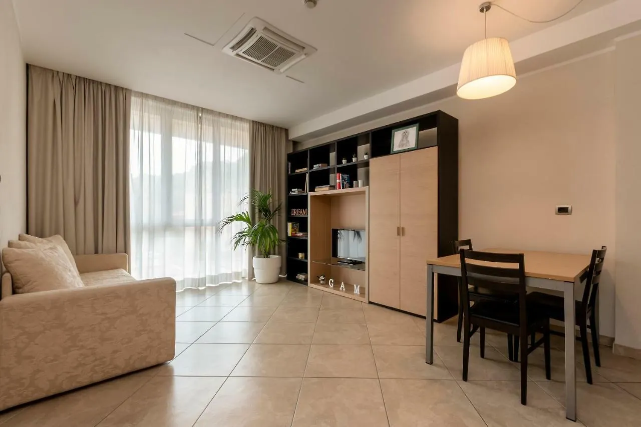 Aparthotel Anghel Siena