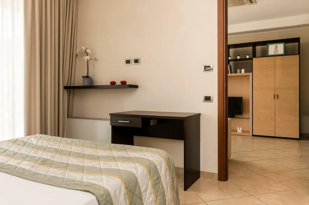 Aparthotel Anghel Siena